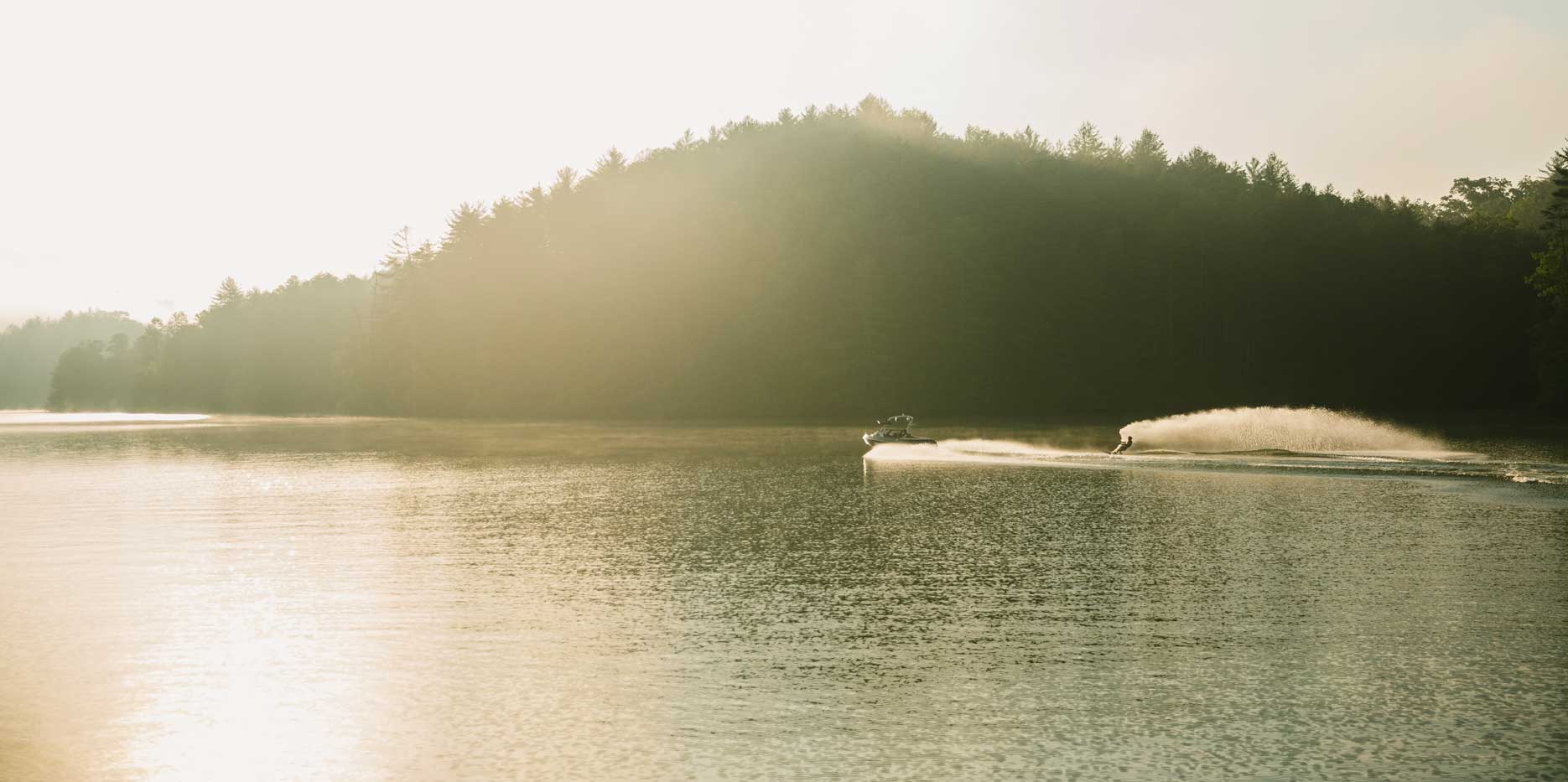 Malibu Boats 20 VTX, The Most Versatile Crossover Tow Boat