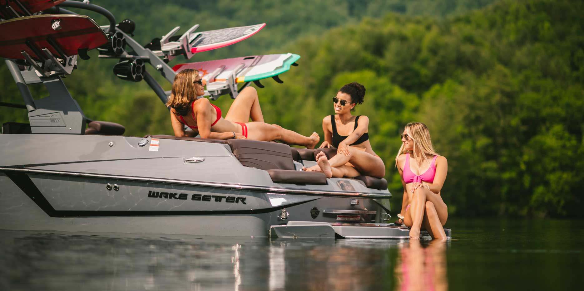 Malibu Boats 22 MXZ rear sunpad
