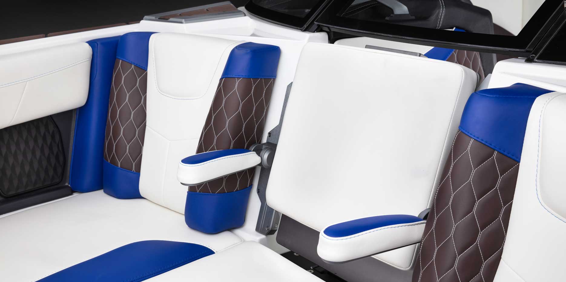 M240 center seat and wind block, Natalie's Seat
