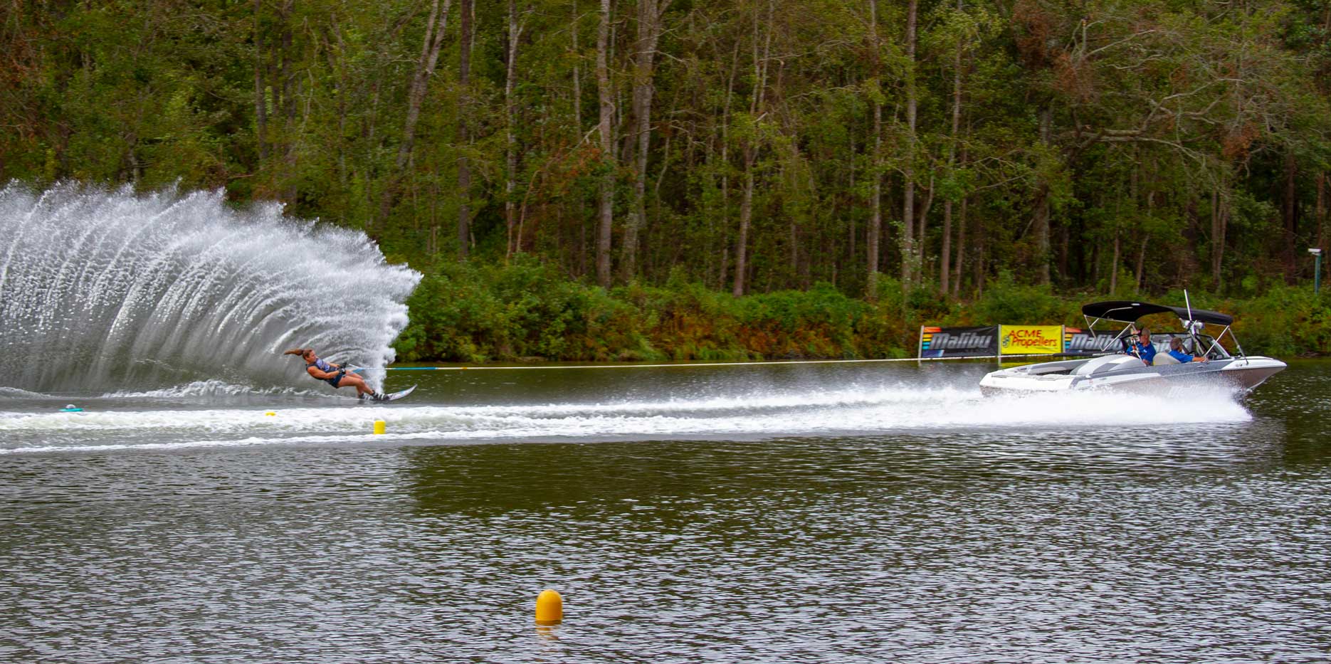 Malibu Boats TXi Response Closed Bow Slalom Boat