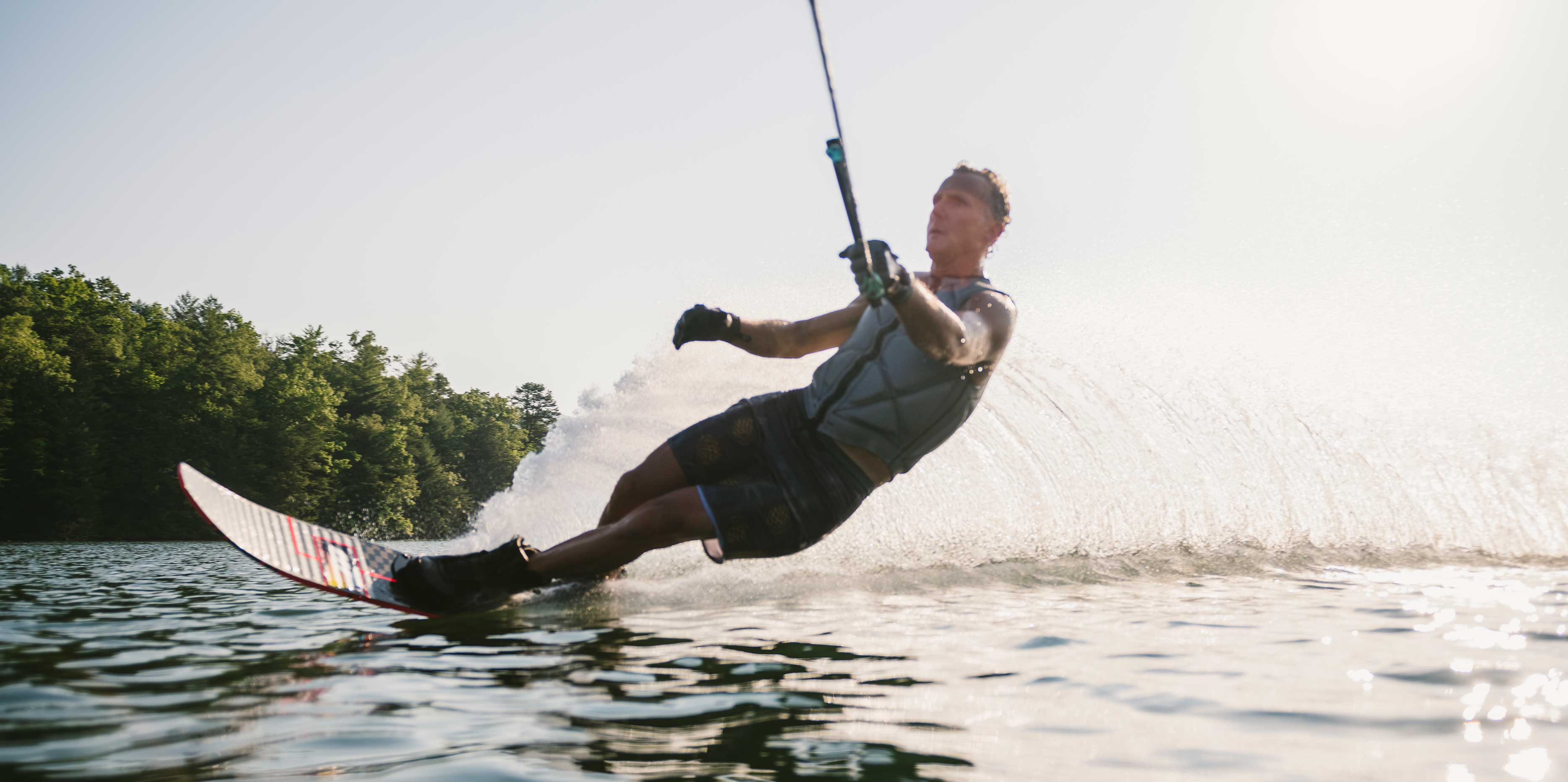Malibu Boats 20 VTX, The Most Versatile Crossover Tow Boat
