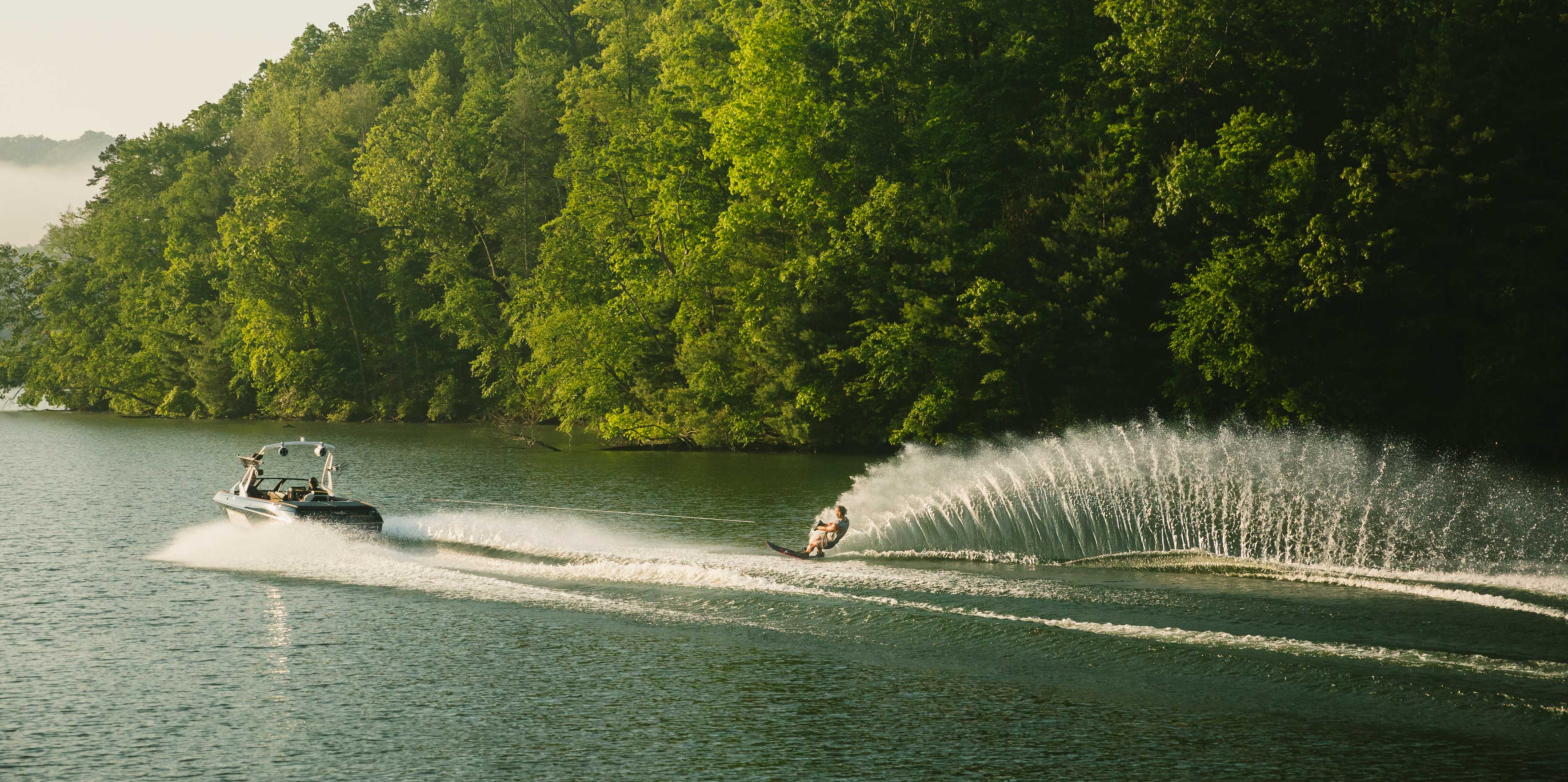 Malibu Boats 20 VTX, The Most Versatile Crossover Tow Boat
