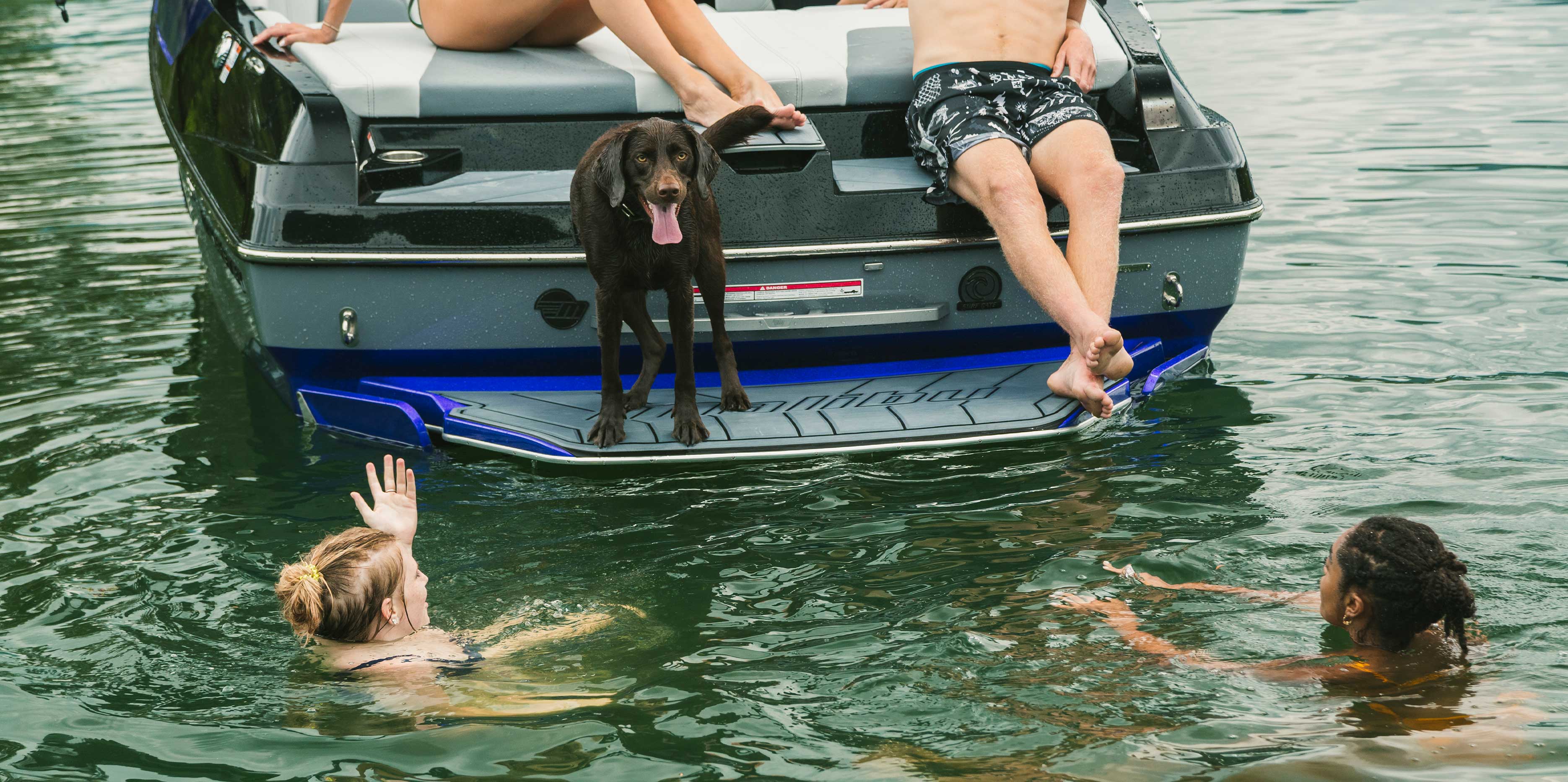 2021 Malibu Wakesetter 21 MLX Transom