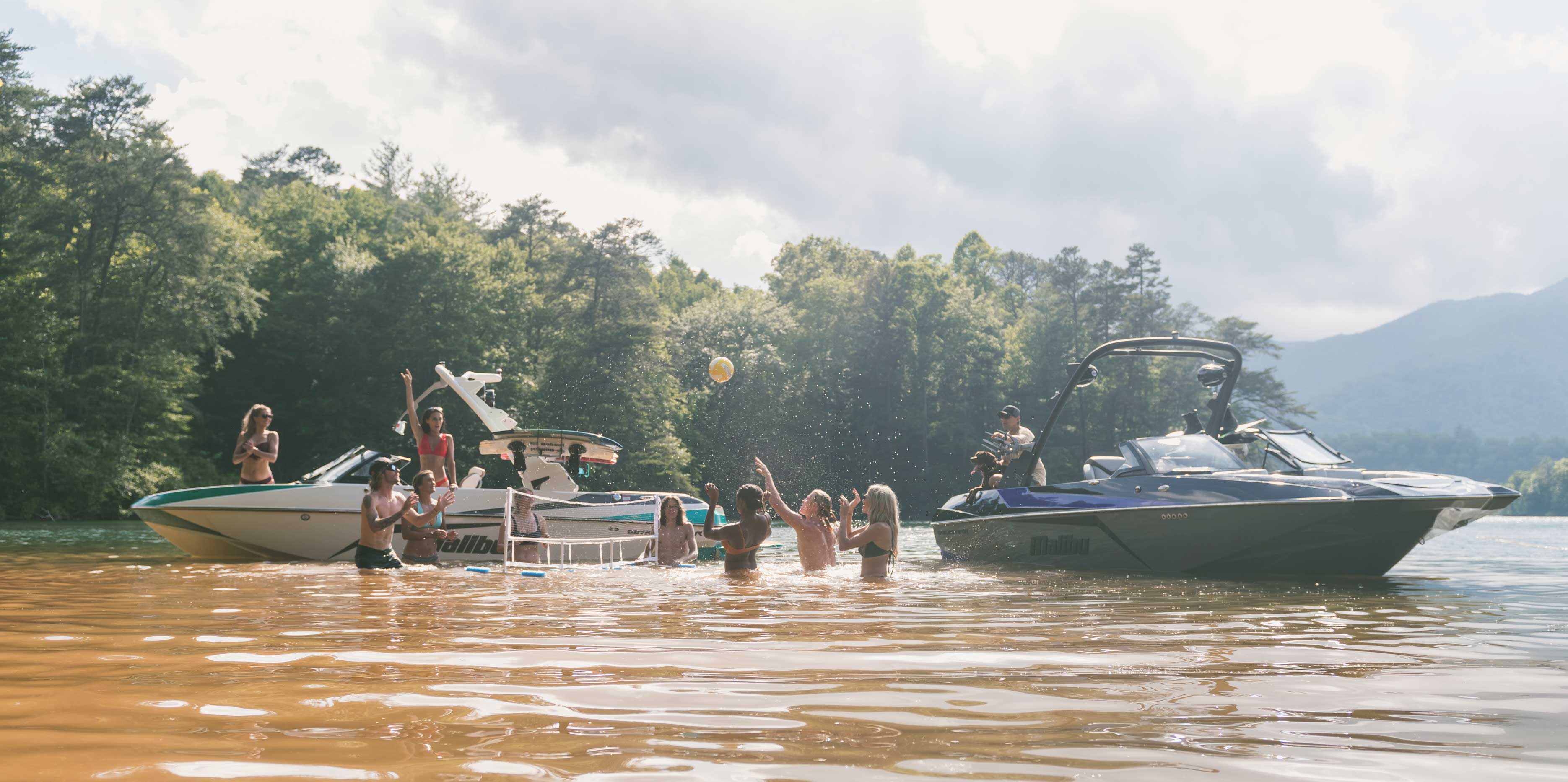 2021 Malibu Wakesetter 21 MLX Lifestyle