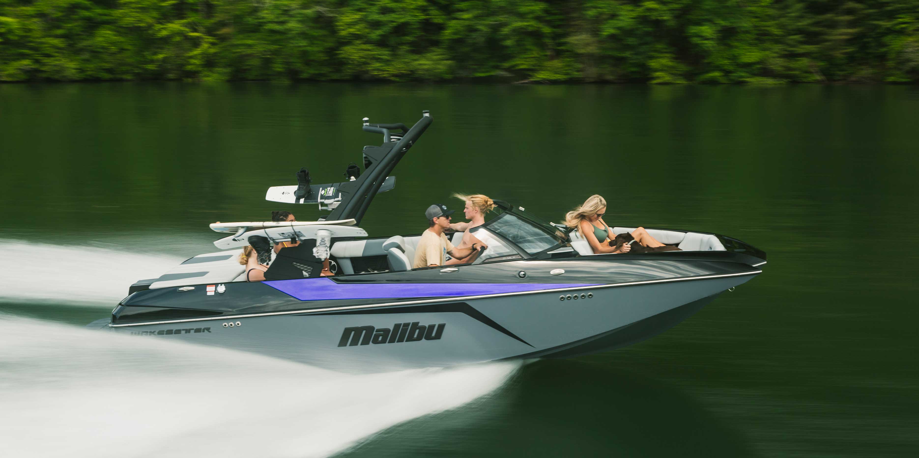 2021 Malibu Wakesetter 21 MLX Running