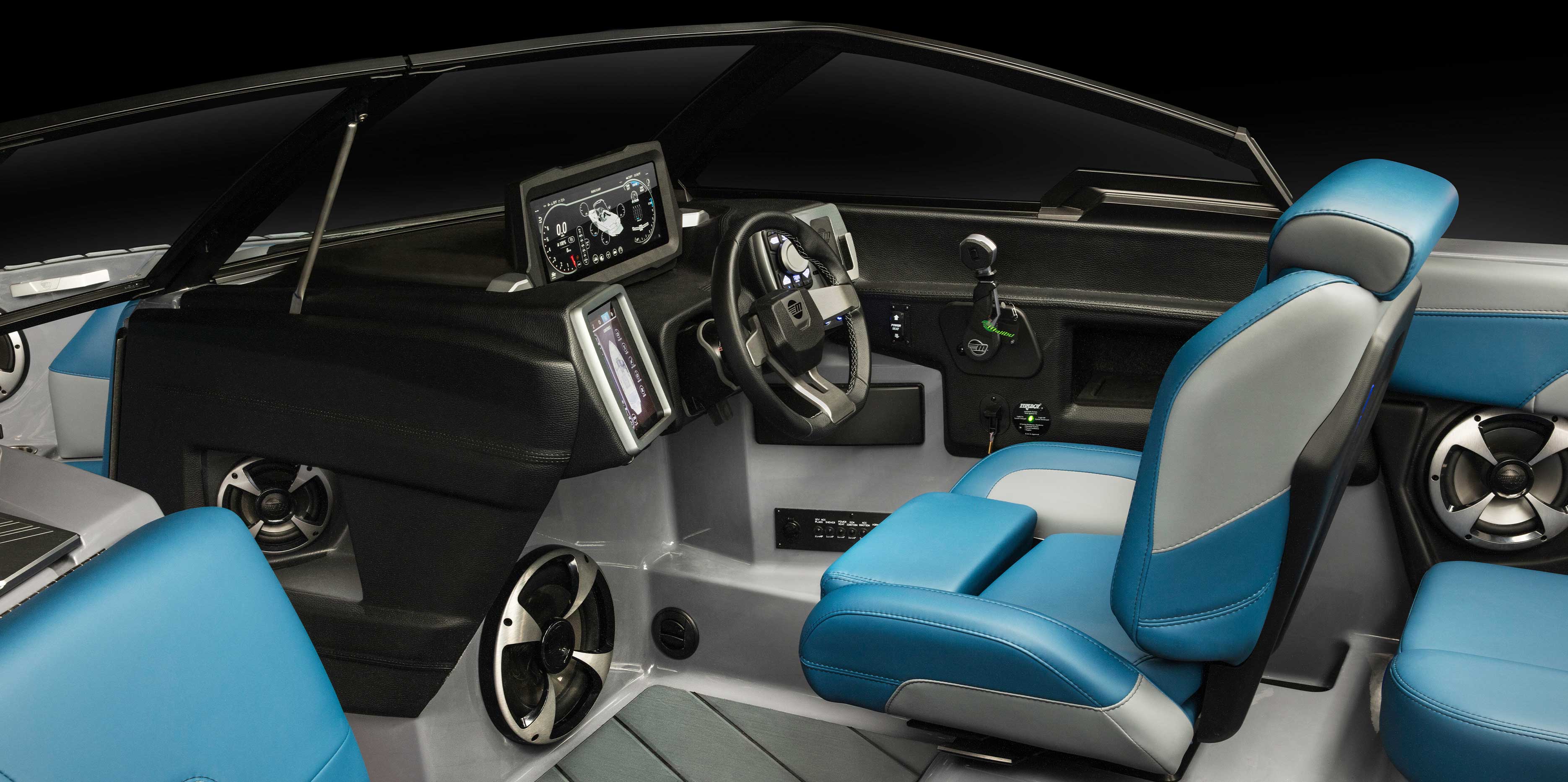 Malibu 22 LSV Dash