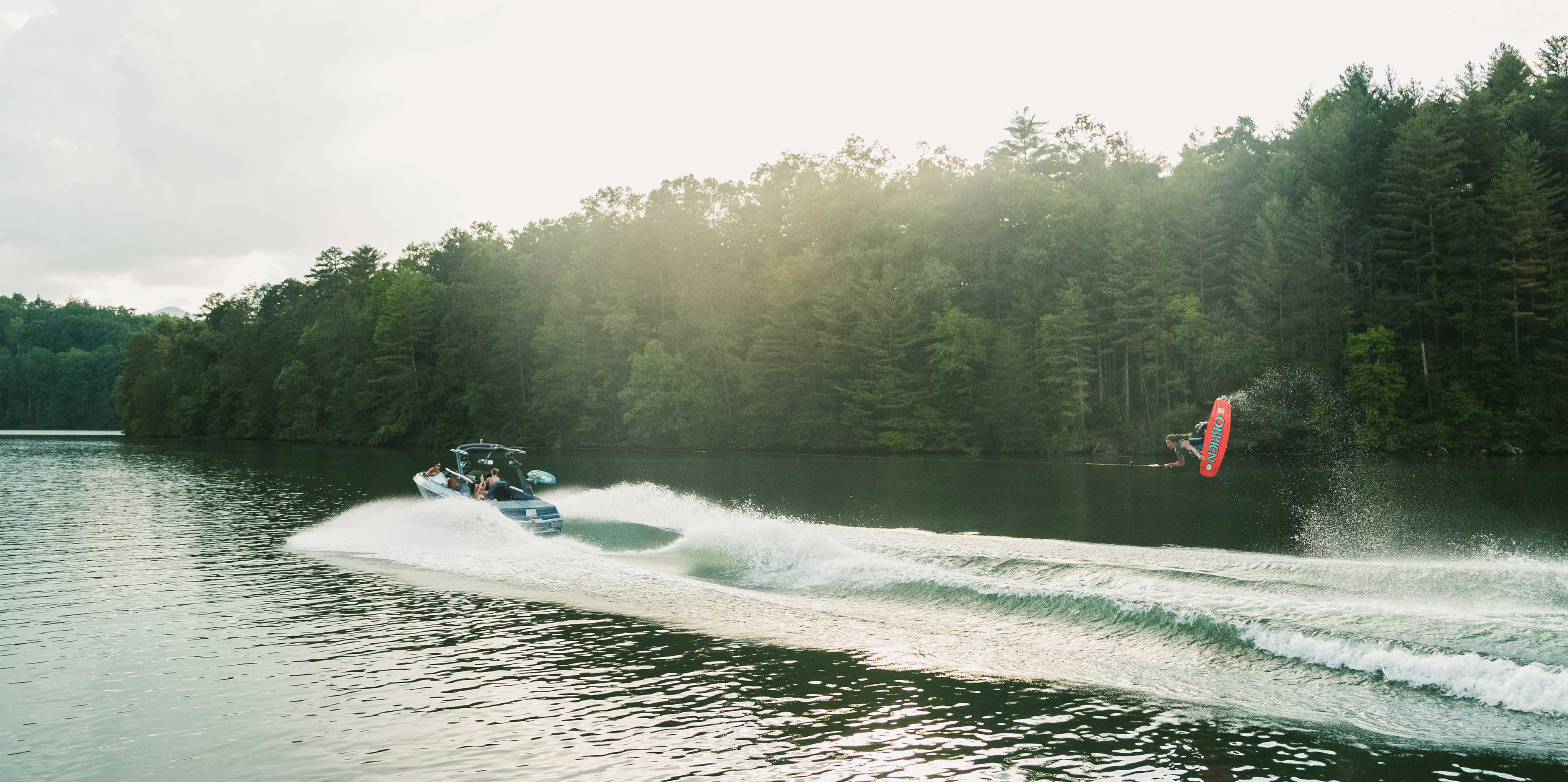 22 LSV Wakeboarding