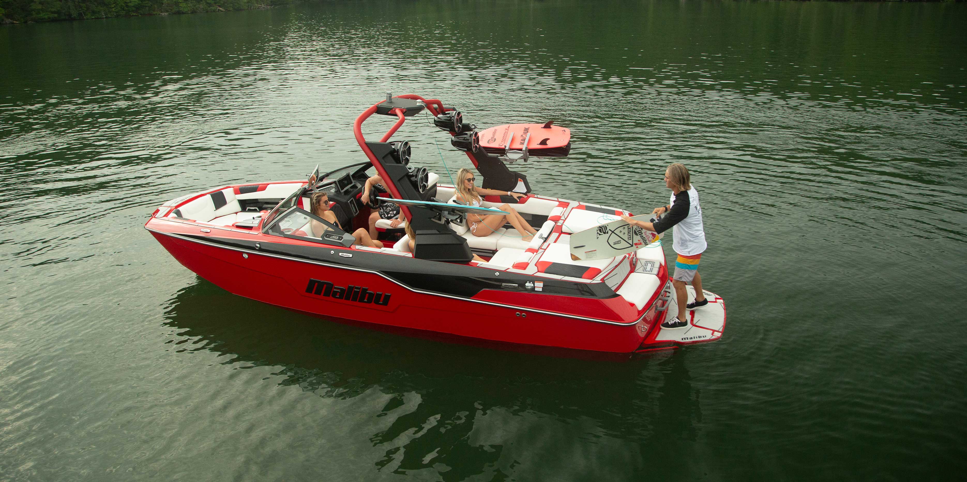 The 2021 Malibu Boats All-New M220 Lifestyle