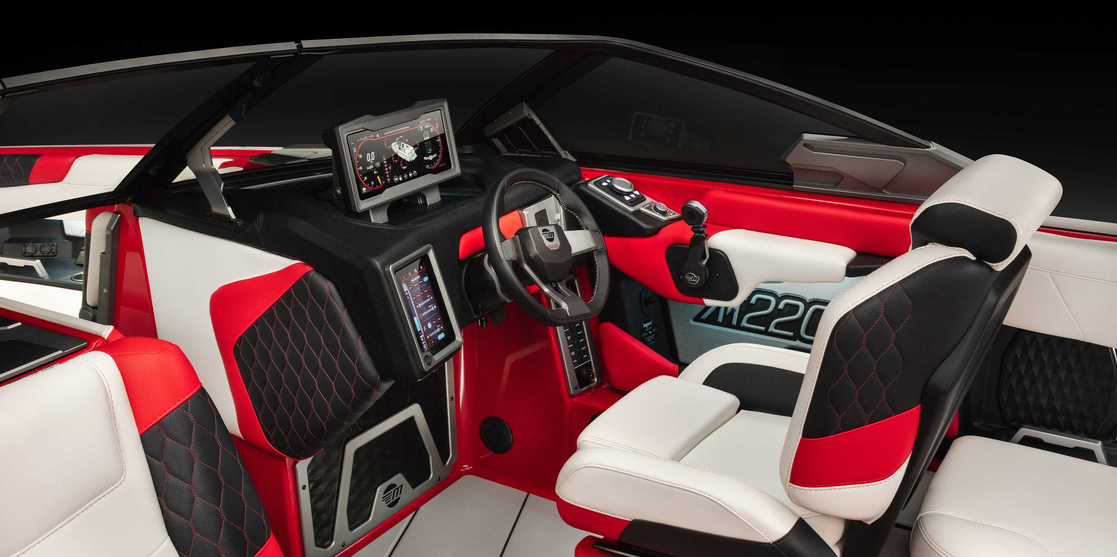 The 2021 Malibu Boats All-New M220 Premium Edition Dash