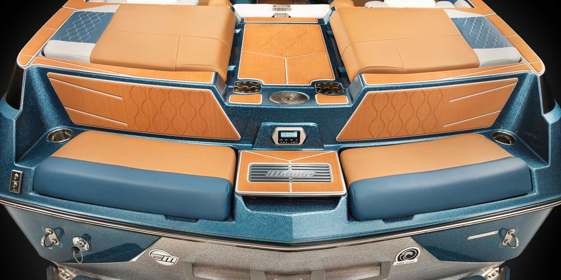 Malibu Boats M220 Transom