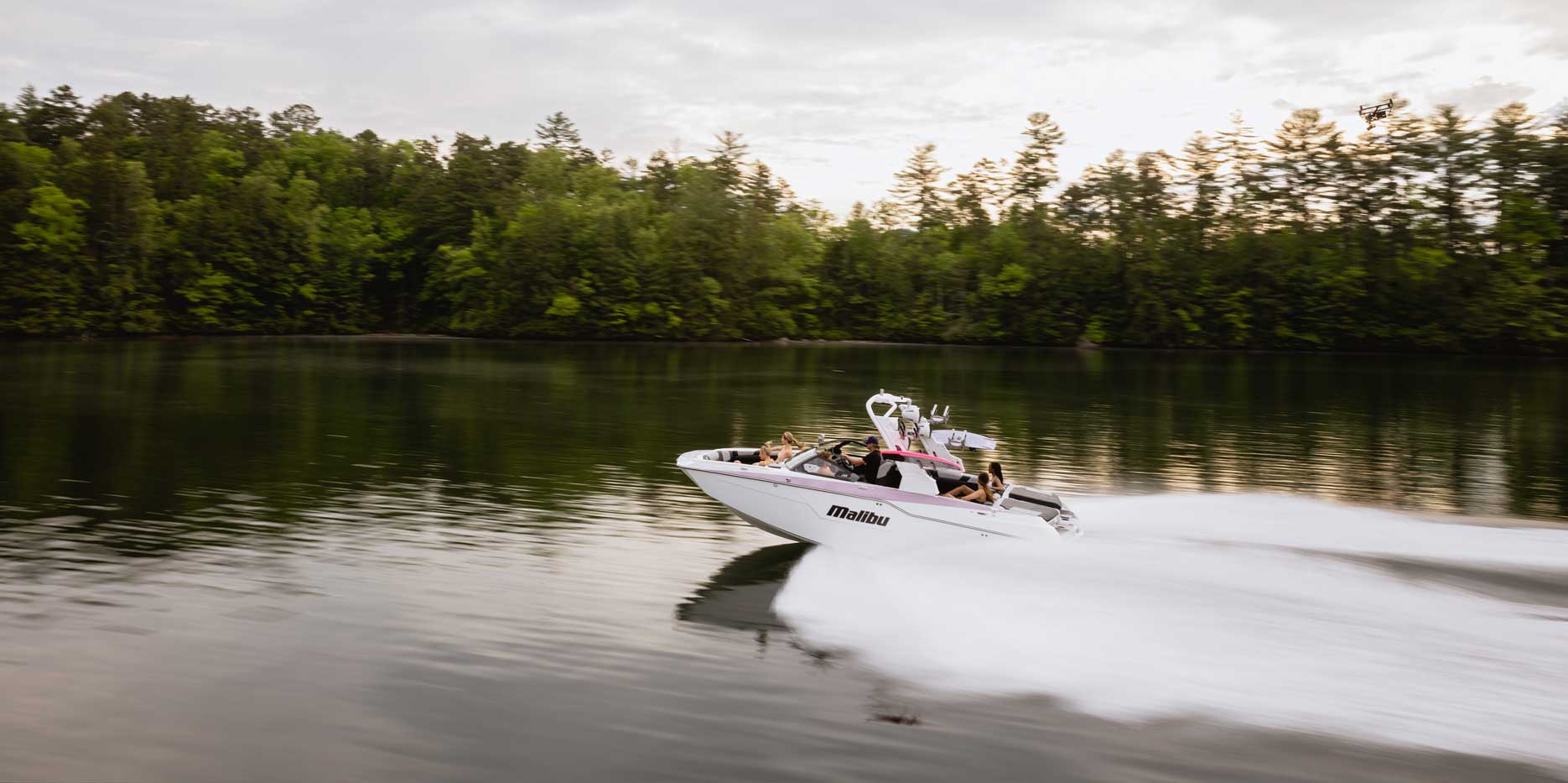 Malibu Boats M240 Cruising