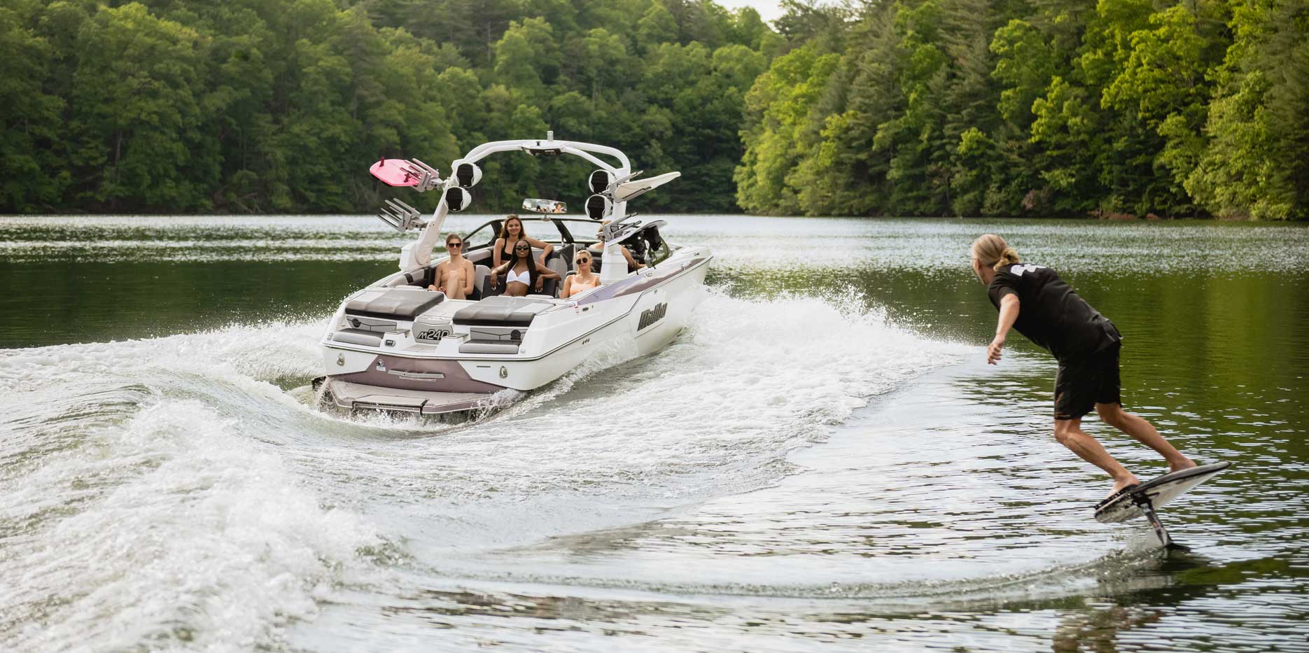 Malibu Boats M240