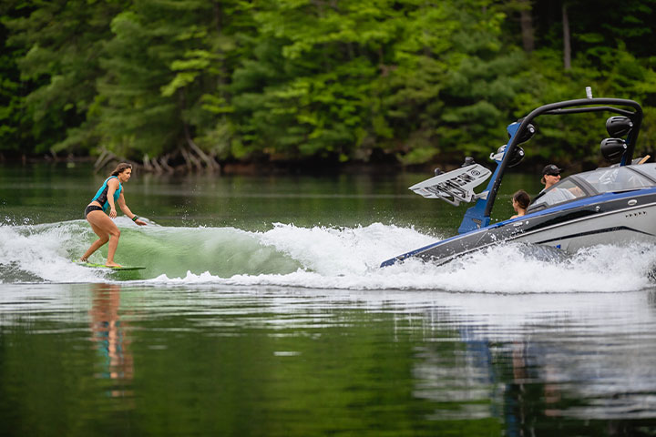 Malibu 23 LSV is the 2021 Boat of the Year!