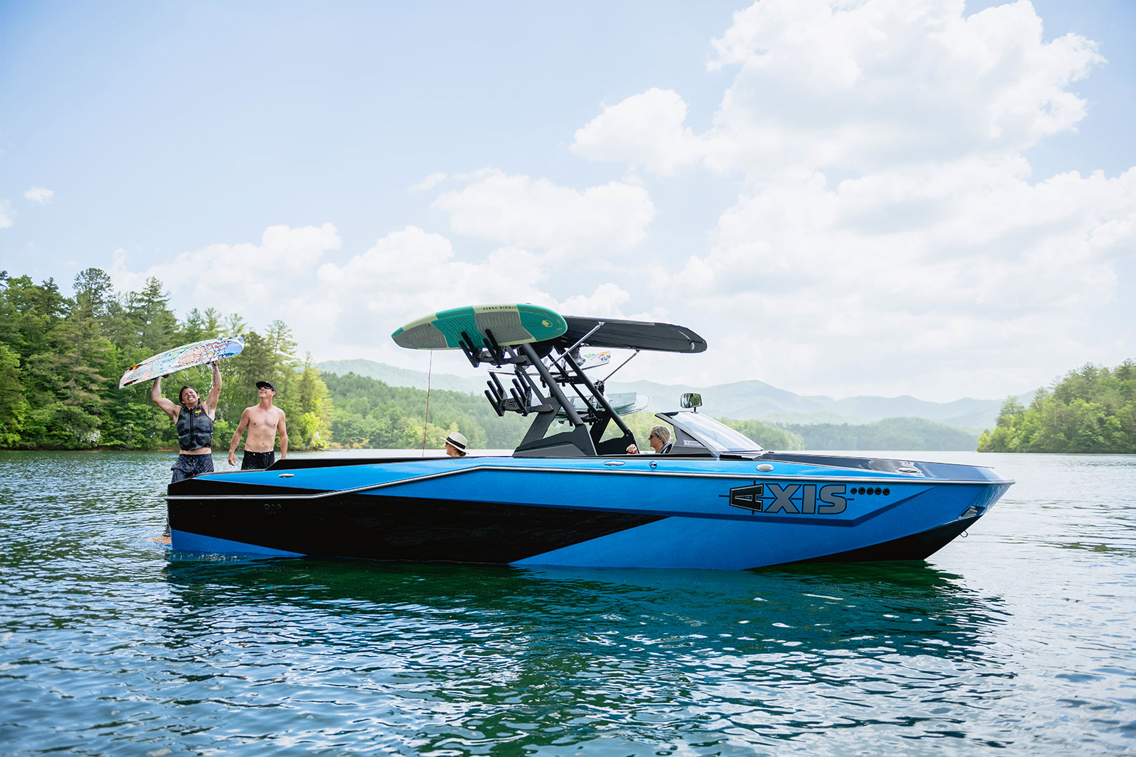 Exterior of Axis T250