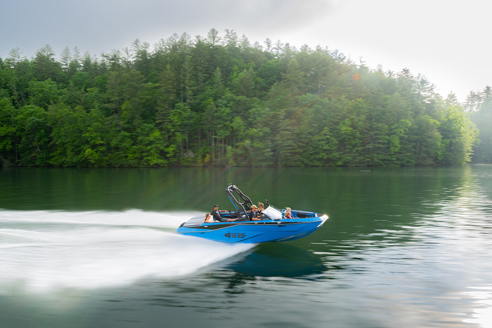 2026 Axis T220 On-Water Performance