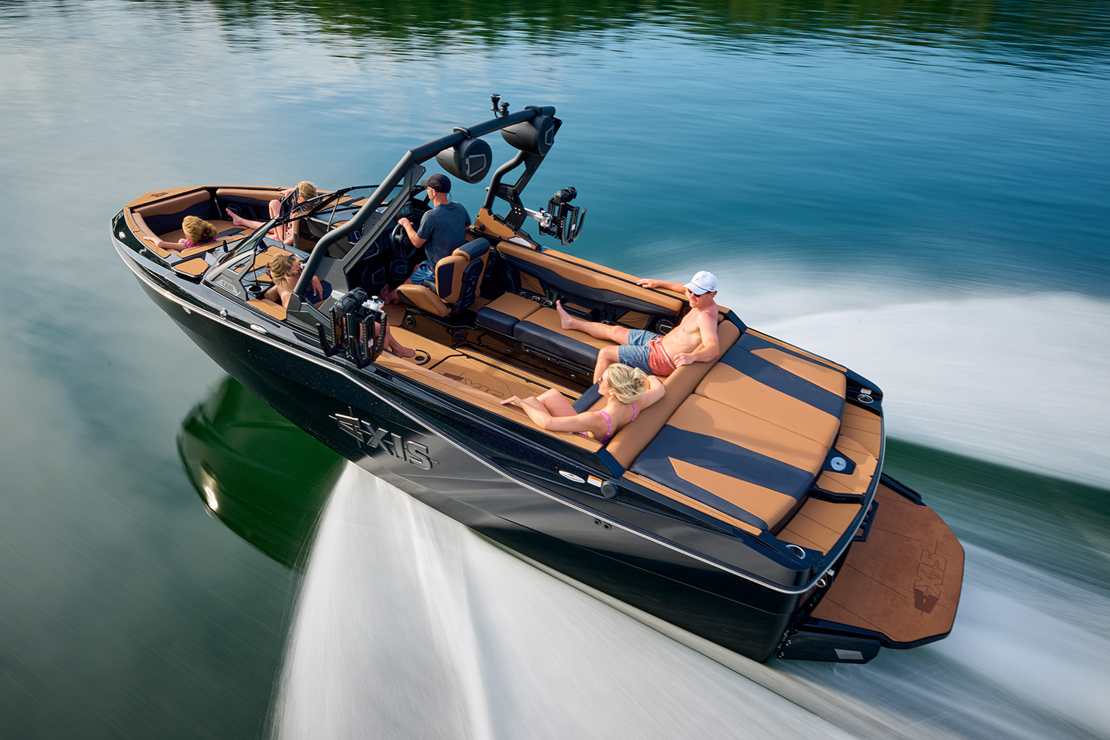 2026 Axis T235 Interior & Exterior Customization Options