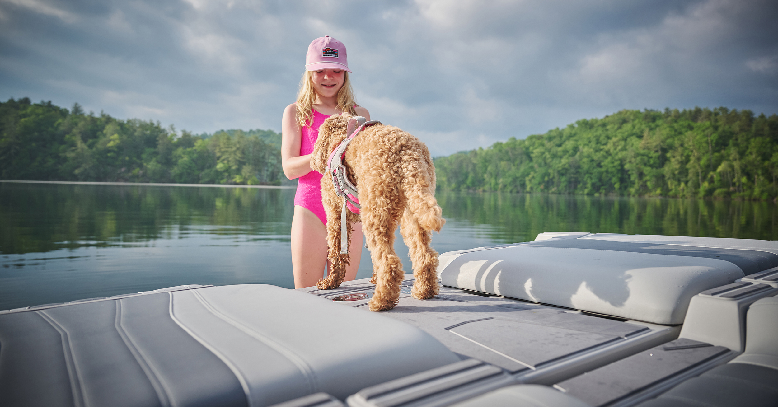 Removable Walkthrough Filler Cushion