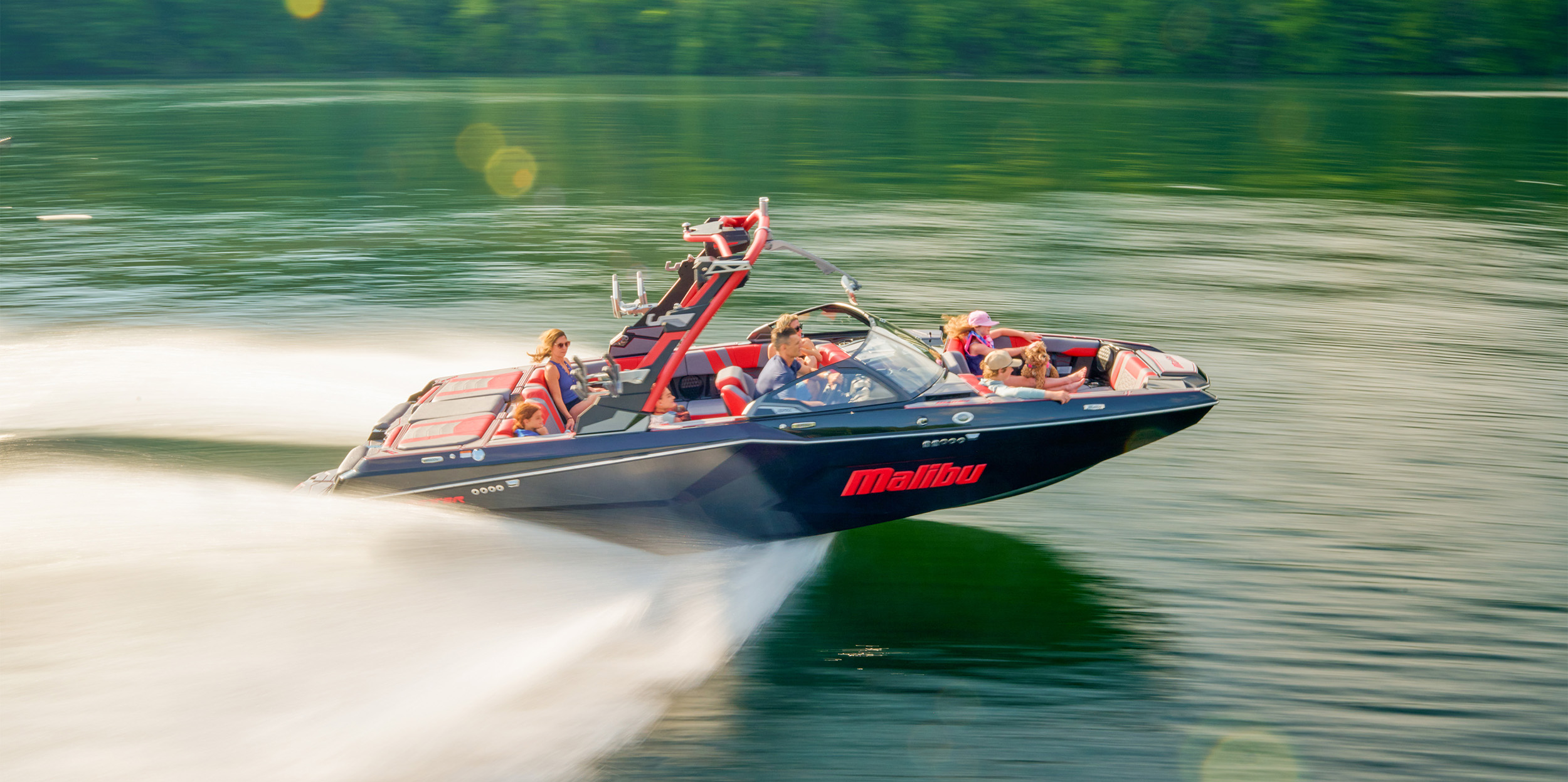 Malibu Wakesetter 23 MXZ Lounge