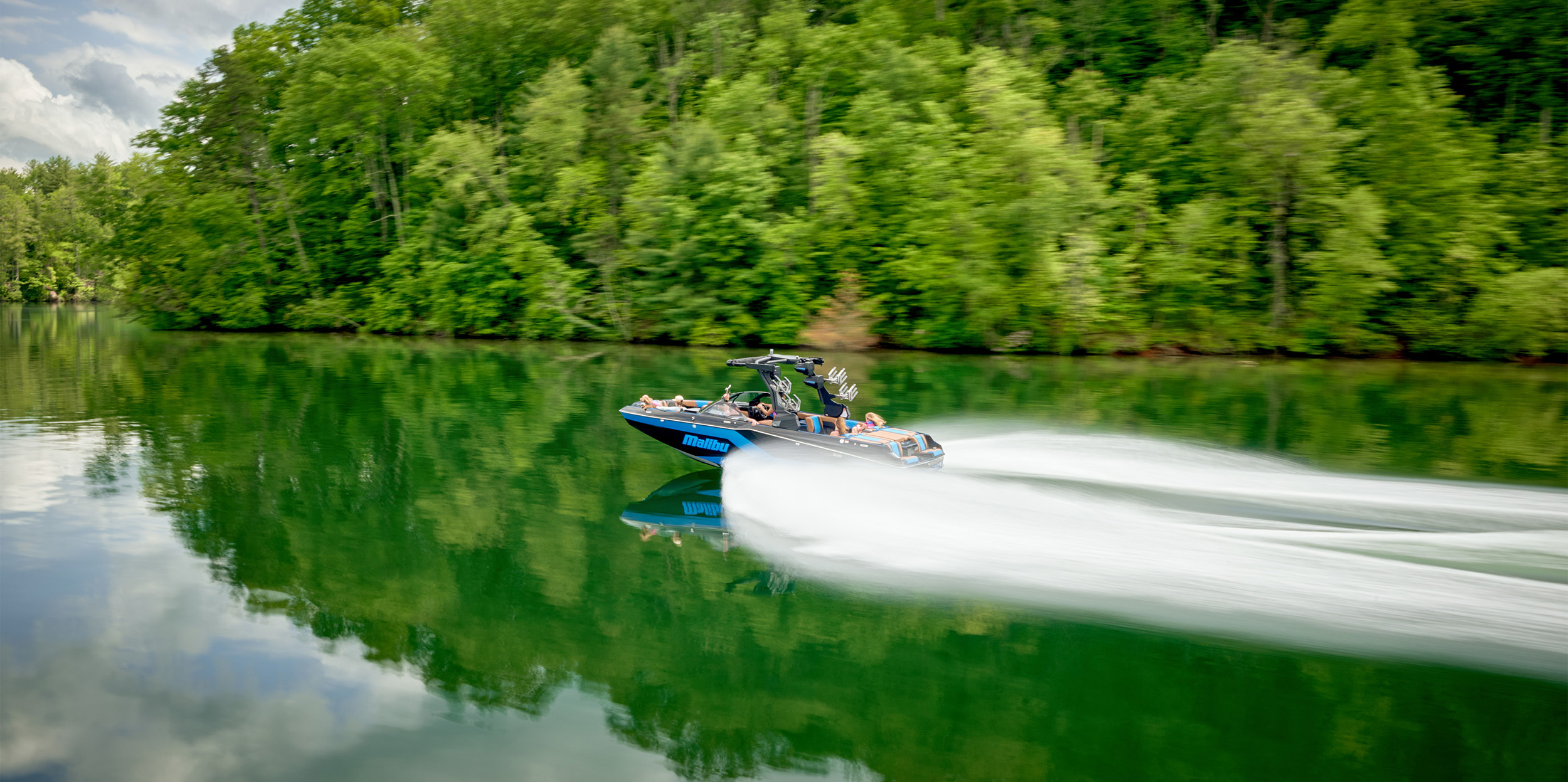 Malibu Wakesetter 24 MXZ 