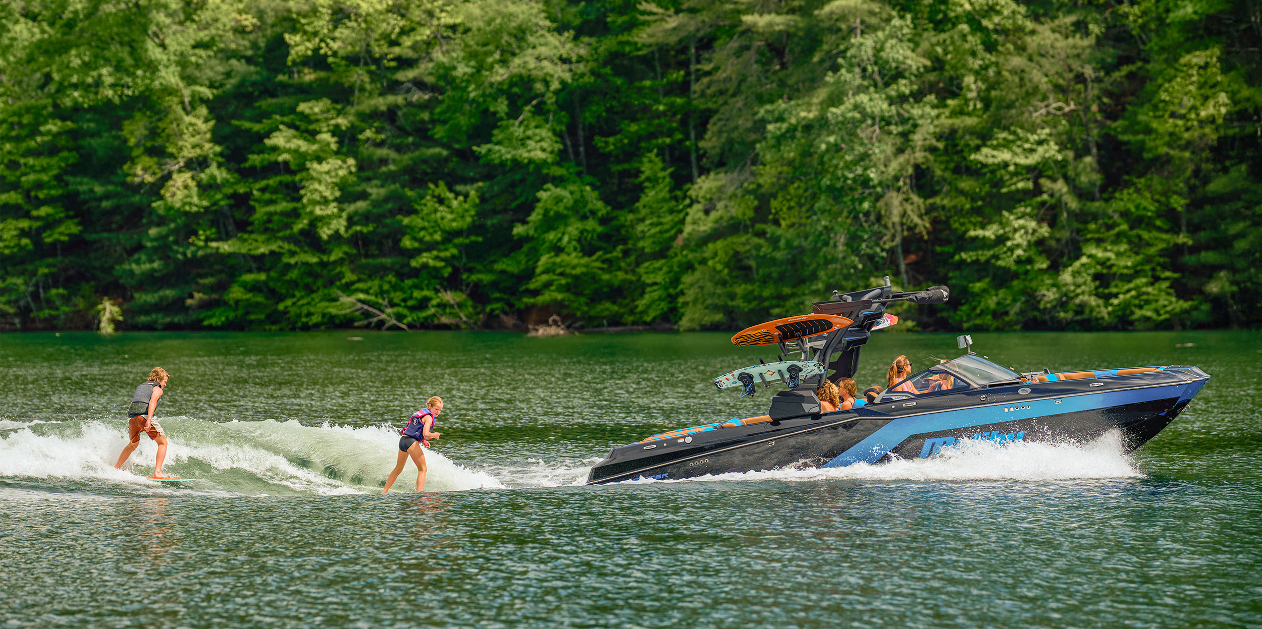 Malibu Wakesetter 24 MXZ Wakesurfing Beginner to Pro