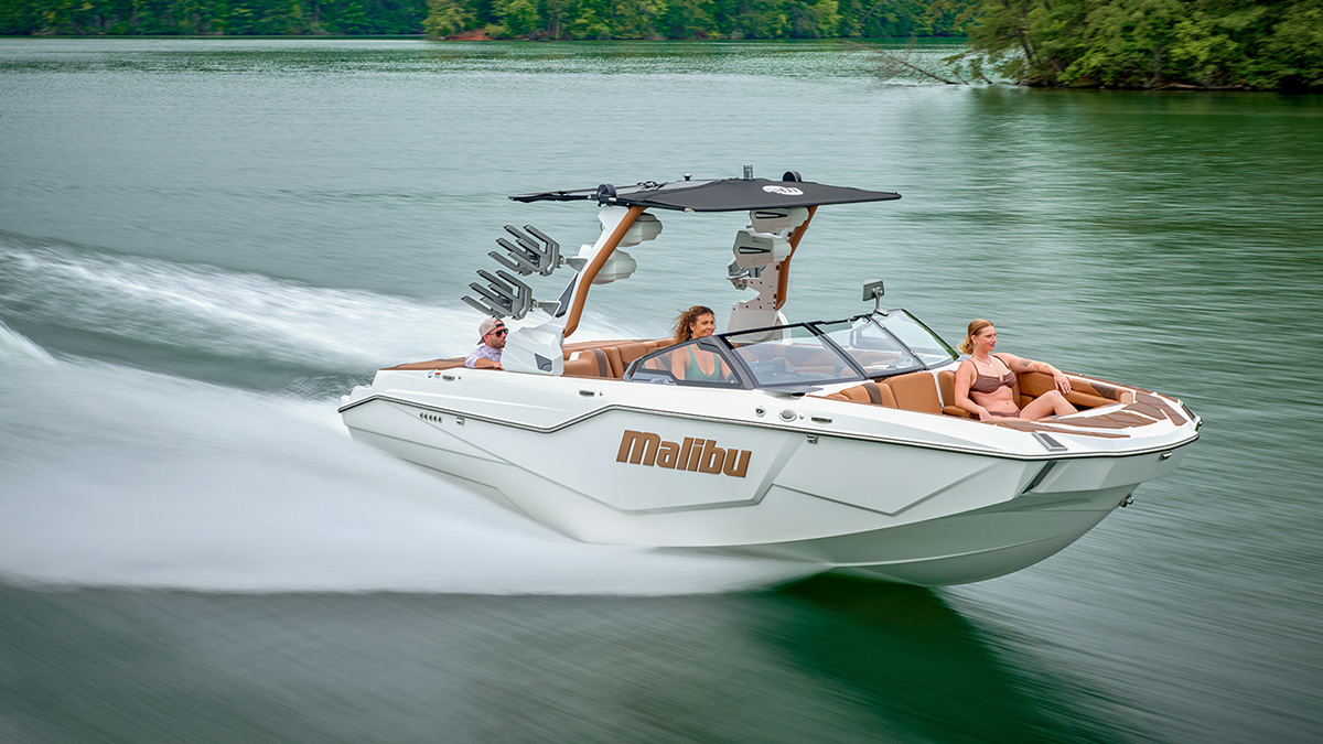 2026 Malibu M242 Exterior