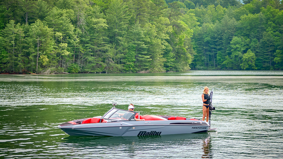 Malibu Boats TXi Response Open Bow Slalom Boat