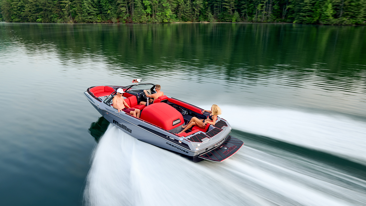 Malibu Boats TXi Response Open Bow Slalom Boat