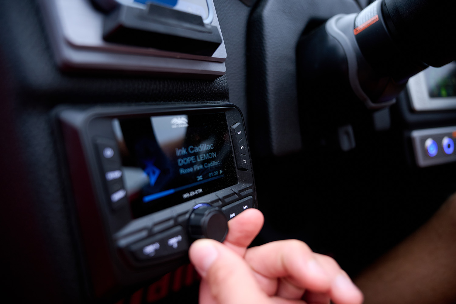 TXi Transom Audio Controls