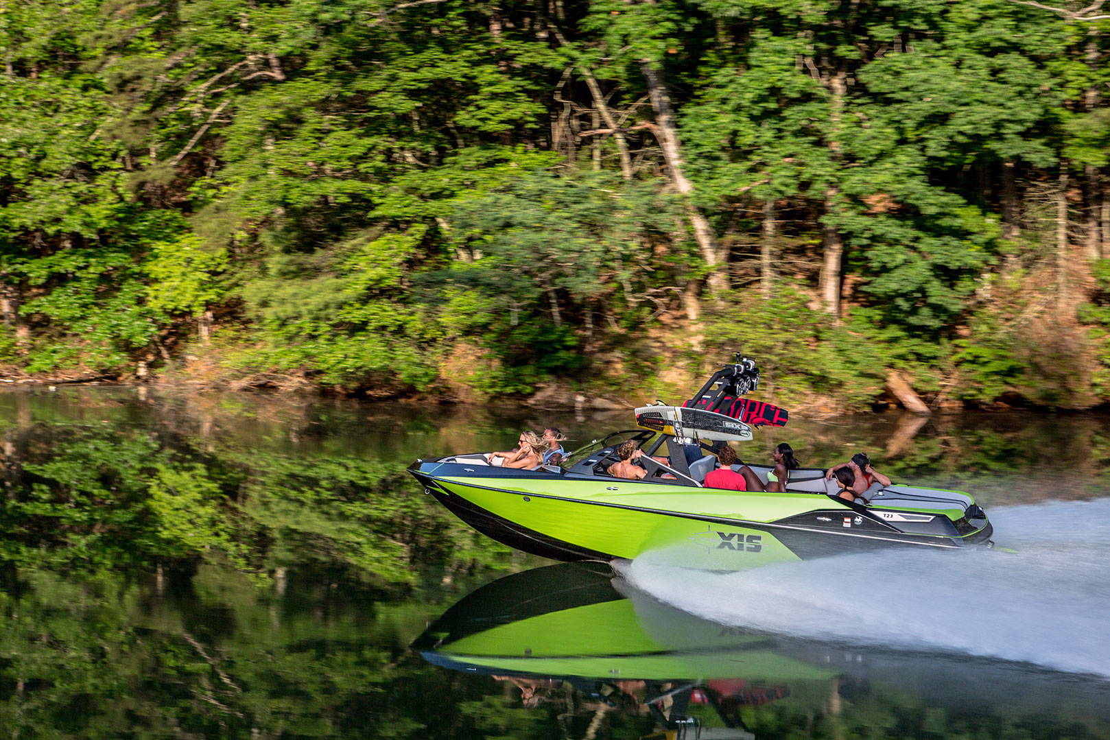 Axis Wake Research T23 